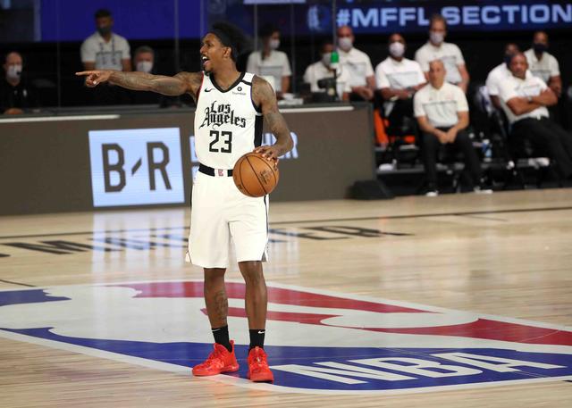 更讓公牛的 更讓公牛的