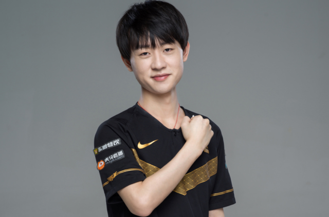 论场的双重 论场的双重